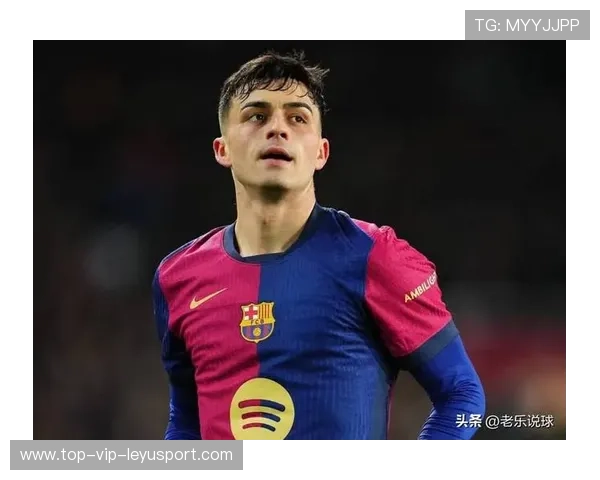 巴萨连续利用肋部发起进攻,佩德里挑射稍稍高出 巴萨连续利用肋部发起进攻,佩德里挑射稍稍高出